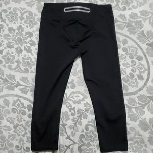 Athleta size small black crops